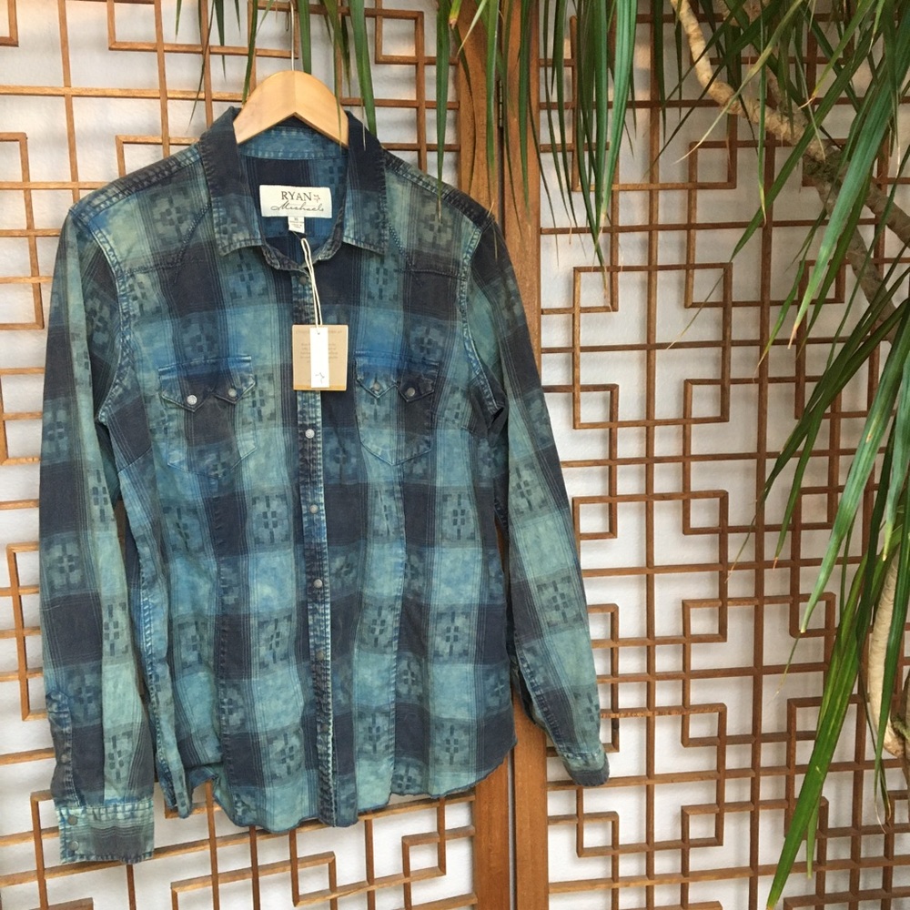 NWT! Ryan Michaels Western Button Up Shirt